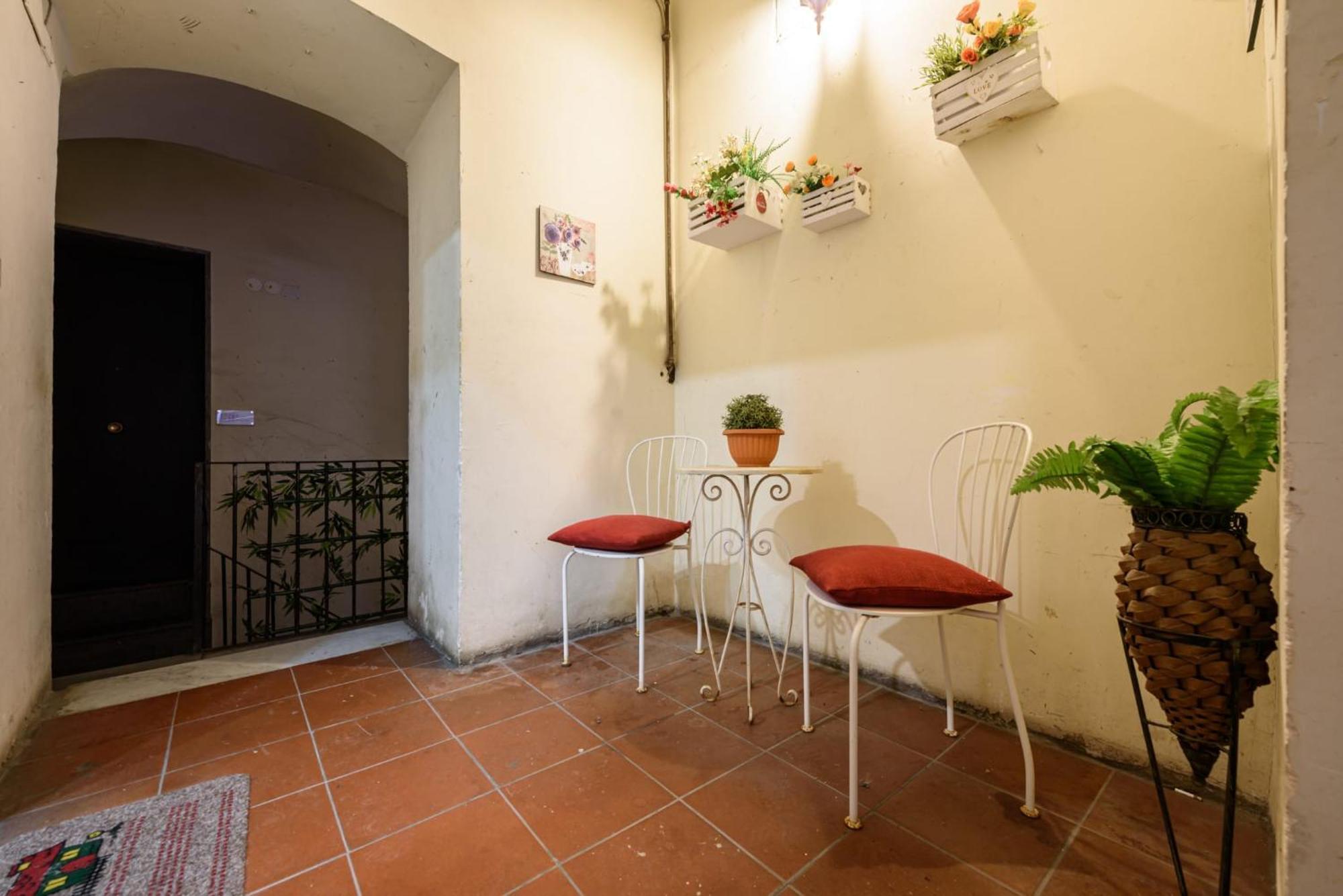La Dimora Nei Presepi In San Gregorio * Naples